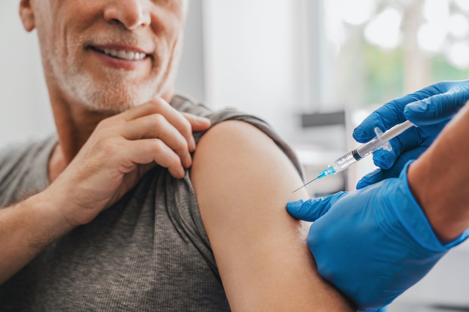 Shingles Vaccine: Who Needs It, When, and What Happens If You Skip It